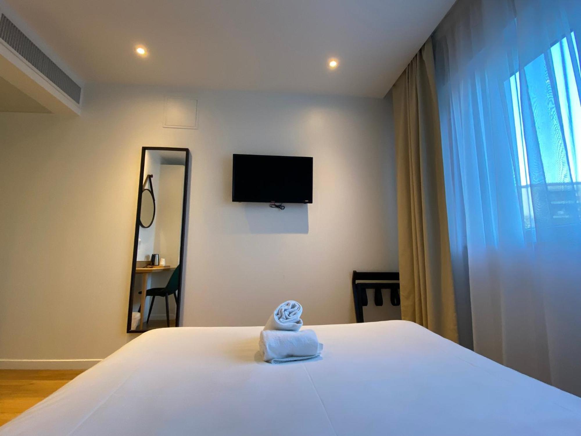 אנמסה Oskar Hotel מראה חיצוני תמונה