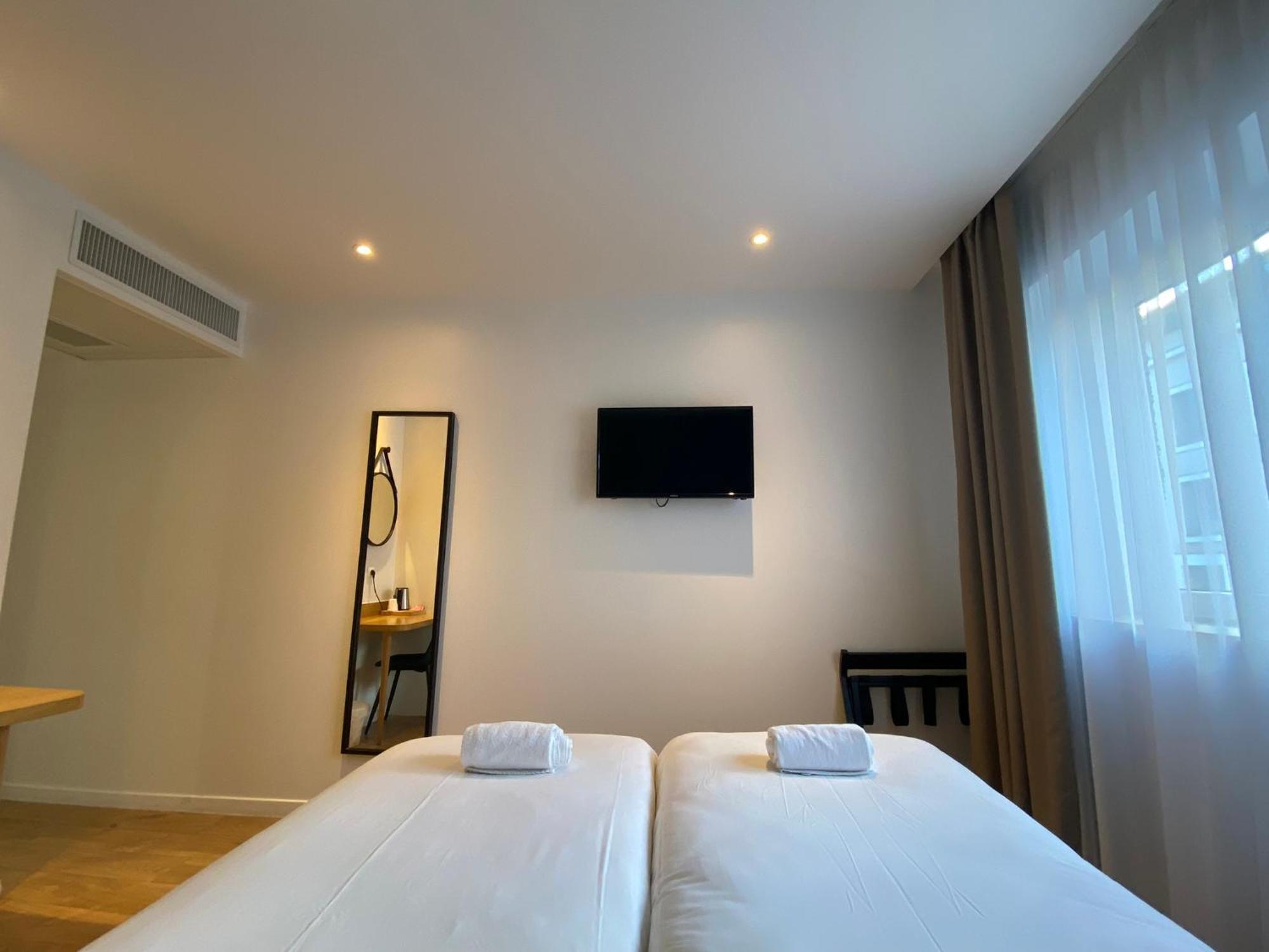 אנמסה Oskar Hotel מראה חיצוני תמונה